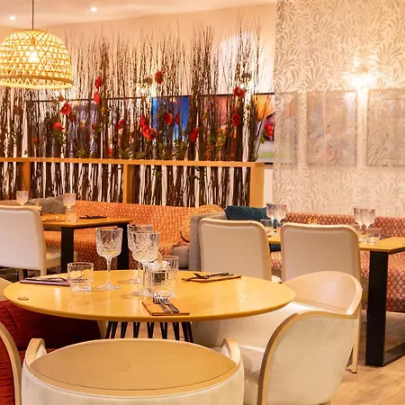 Aiden By Western Paris Cdg Roissy-en-France