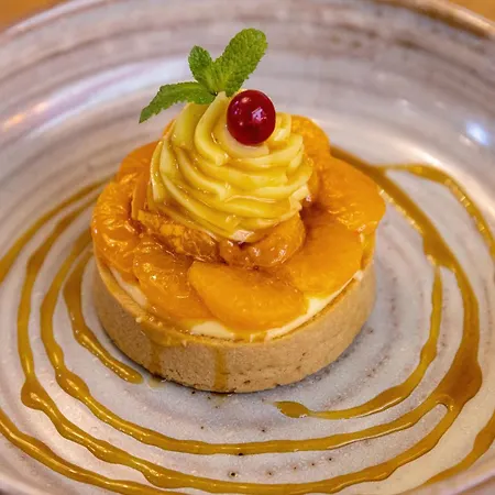 Aiden By Western Paris Cdg