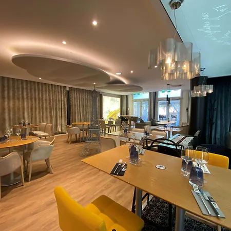 Aiden By Western Paris Cdg