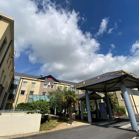 Aiden By Western Paris Cdg 4*