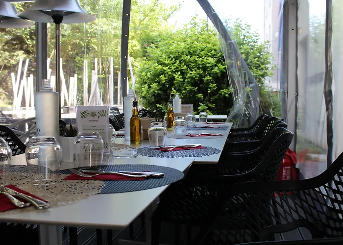 Aiden By Western Paris Cdg Hotel