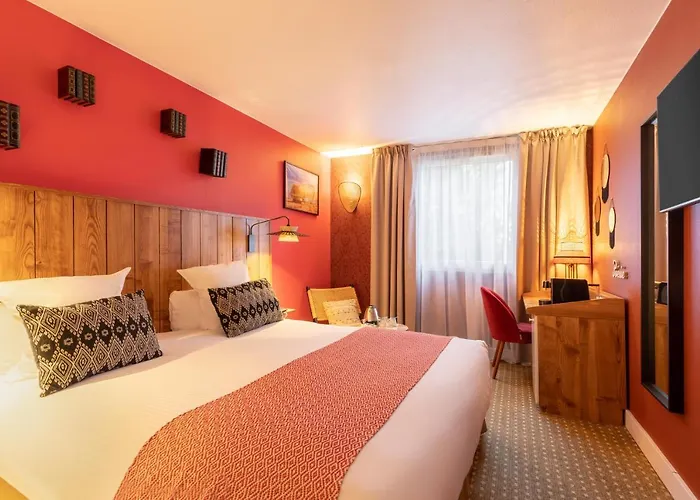 Aiden By Western Paris Cdg Hotel 4*