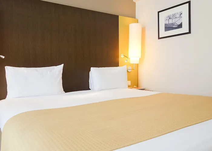 Hotel Aiden By Western Paris Cdg 4*